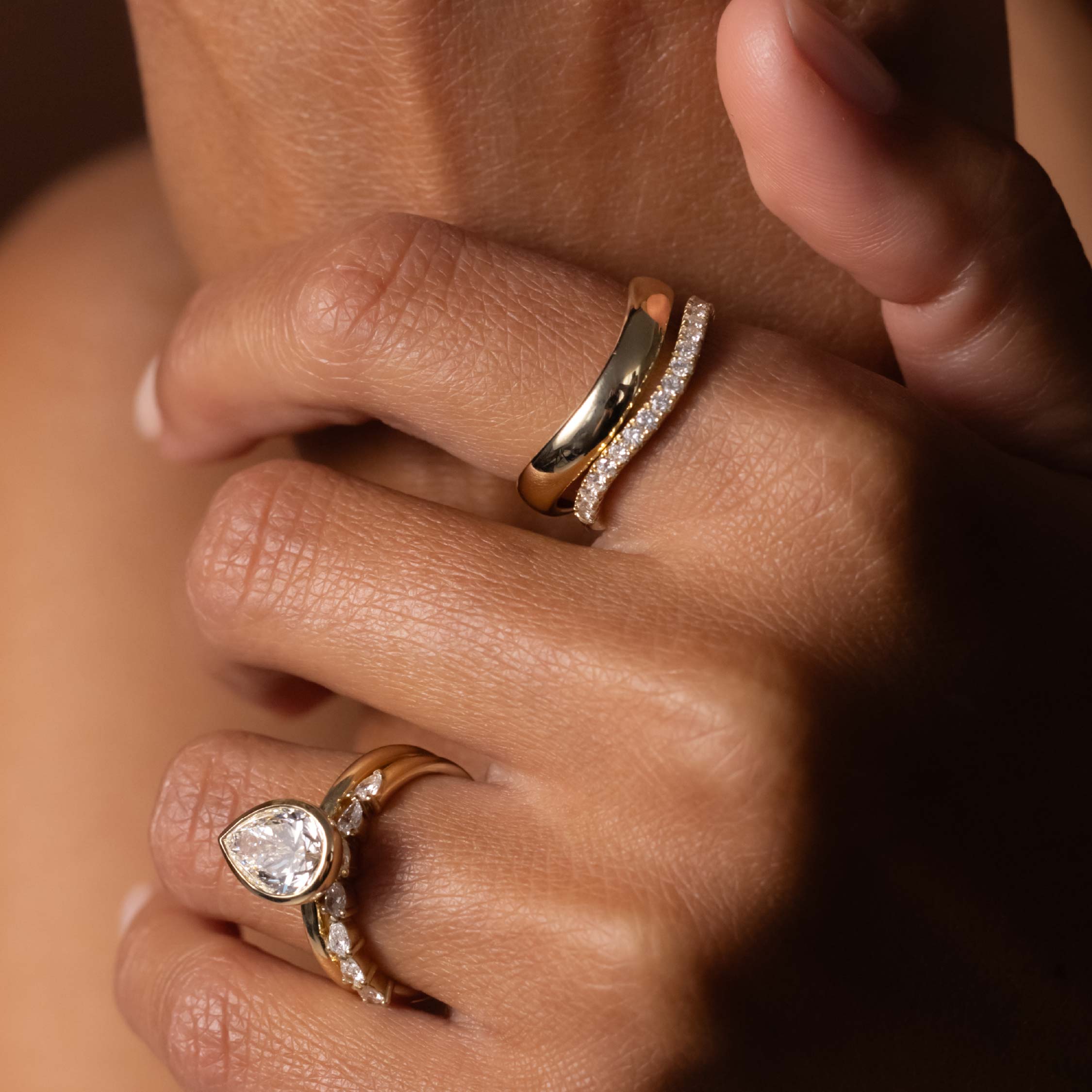 The Amaré Ring - Contour Wedding Ring additional view 1