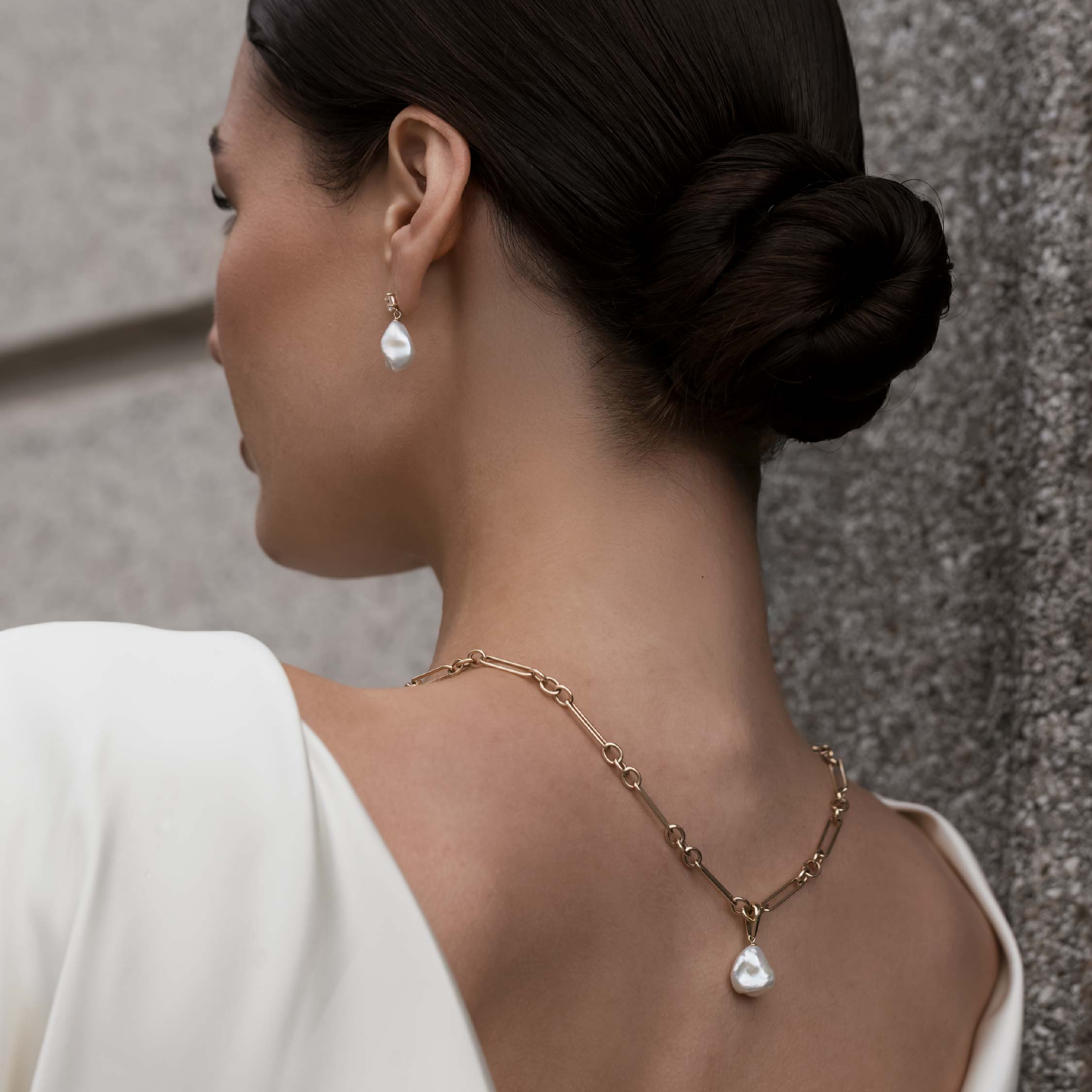 The Allora Keshi Pearl Pendant additional view 4